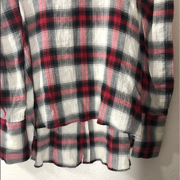 Zara Oversized Keyhole Plaid Top - Picture 3 of 9